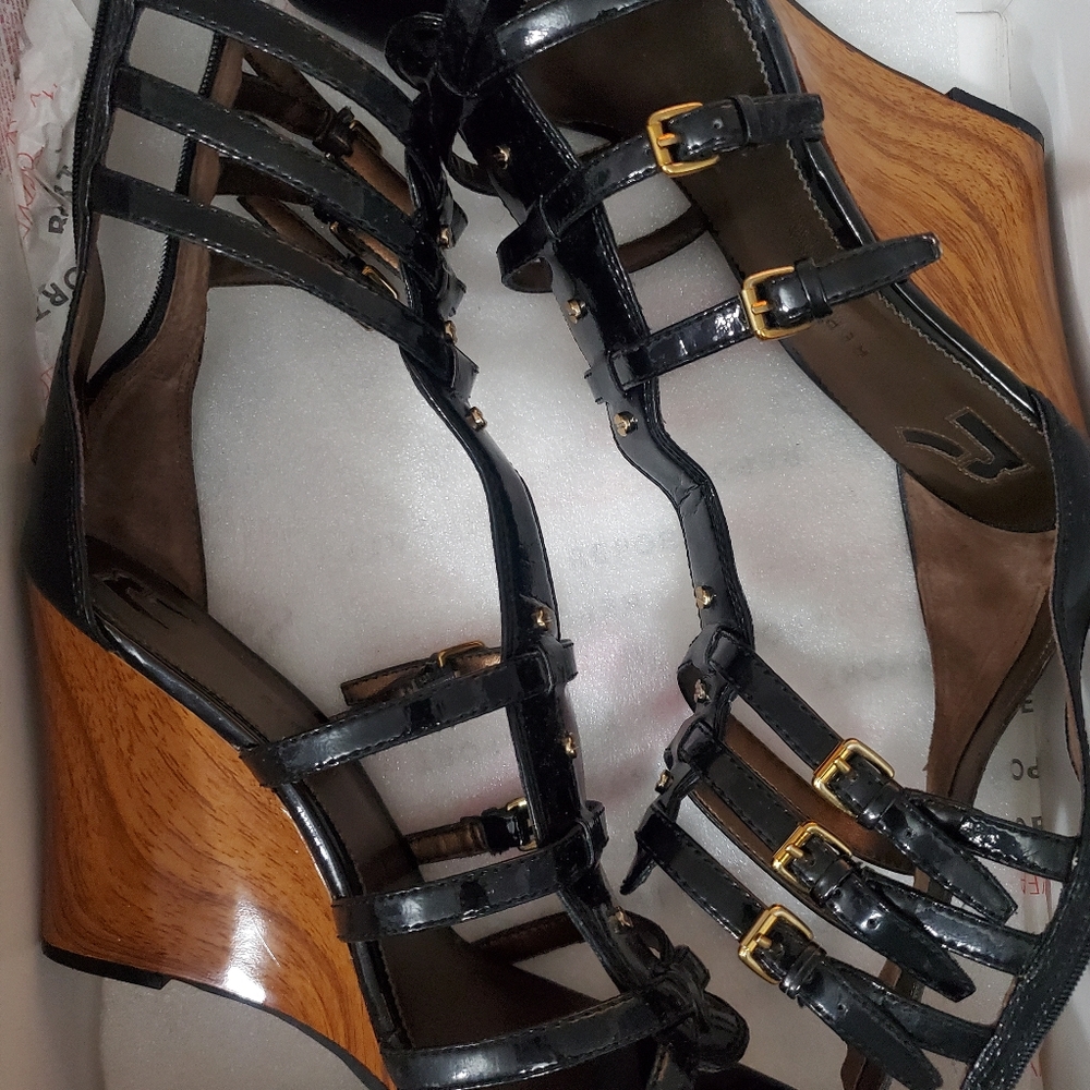 Report brand Womens shoes